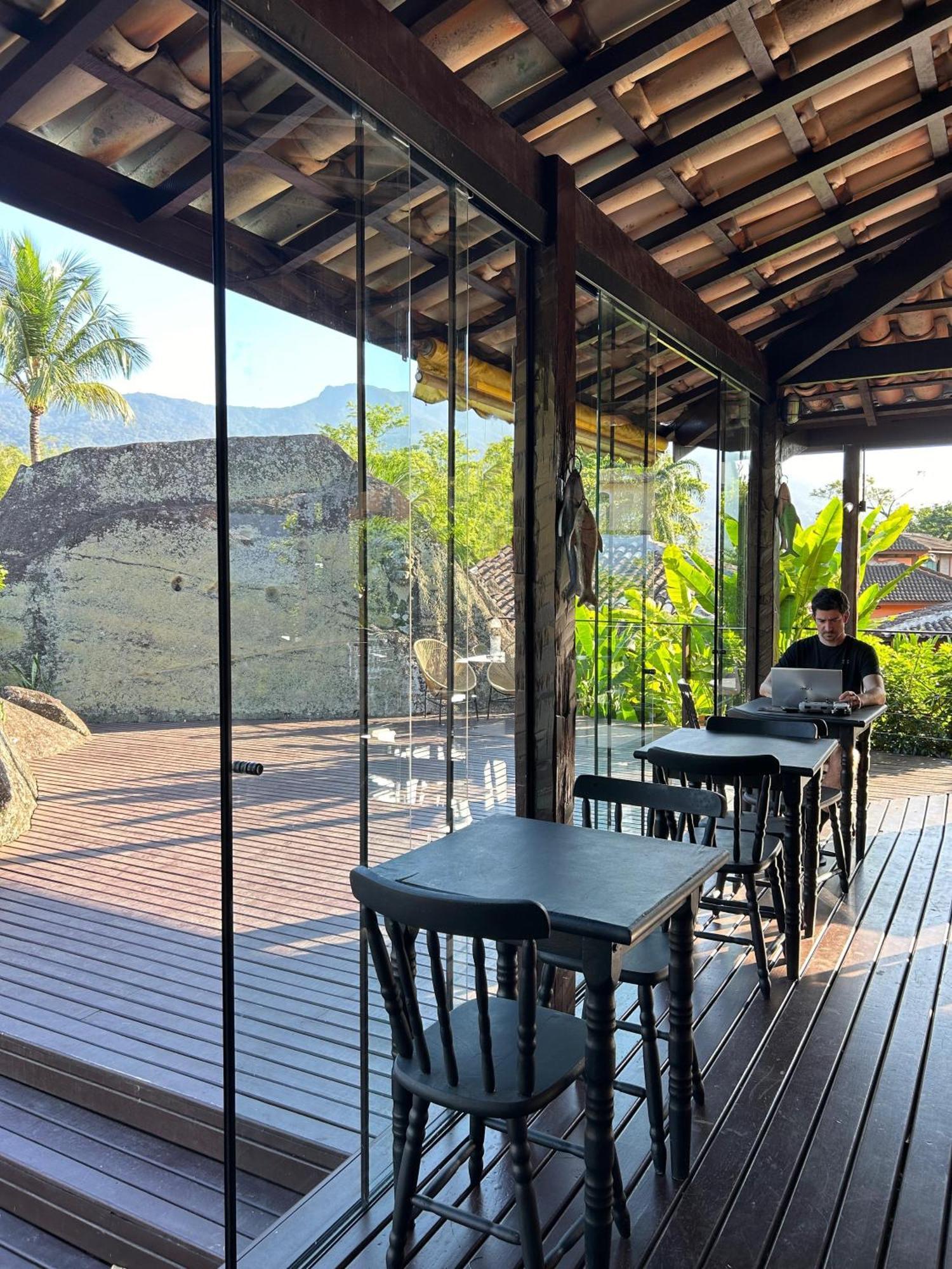 Pousada Vila Das Pedras Hotel Ilhabela Exterior photo